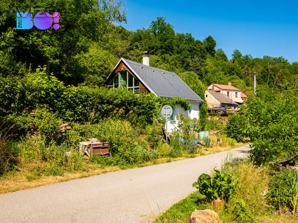 Foto inzerátu Prodej malého rodinného domku se zahradou, Staré Dobrkovice, okr. Český Krumlov