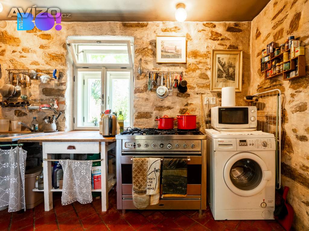 Foto inzerátu Prodej malého rodinného domku se zahradou, Staré Dobrkovice, okr. Český Krumlov