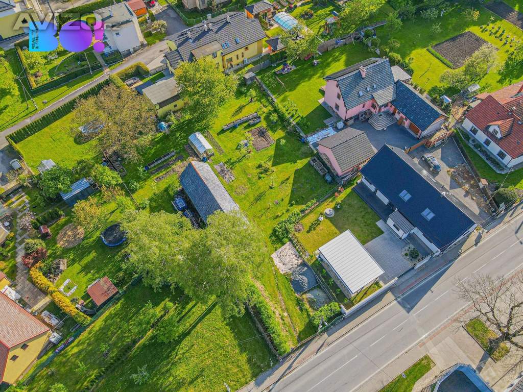 Foto inzerátu Prodej stavebního pozemku 1631 m², Kunín