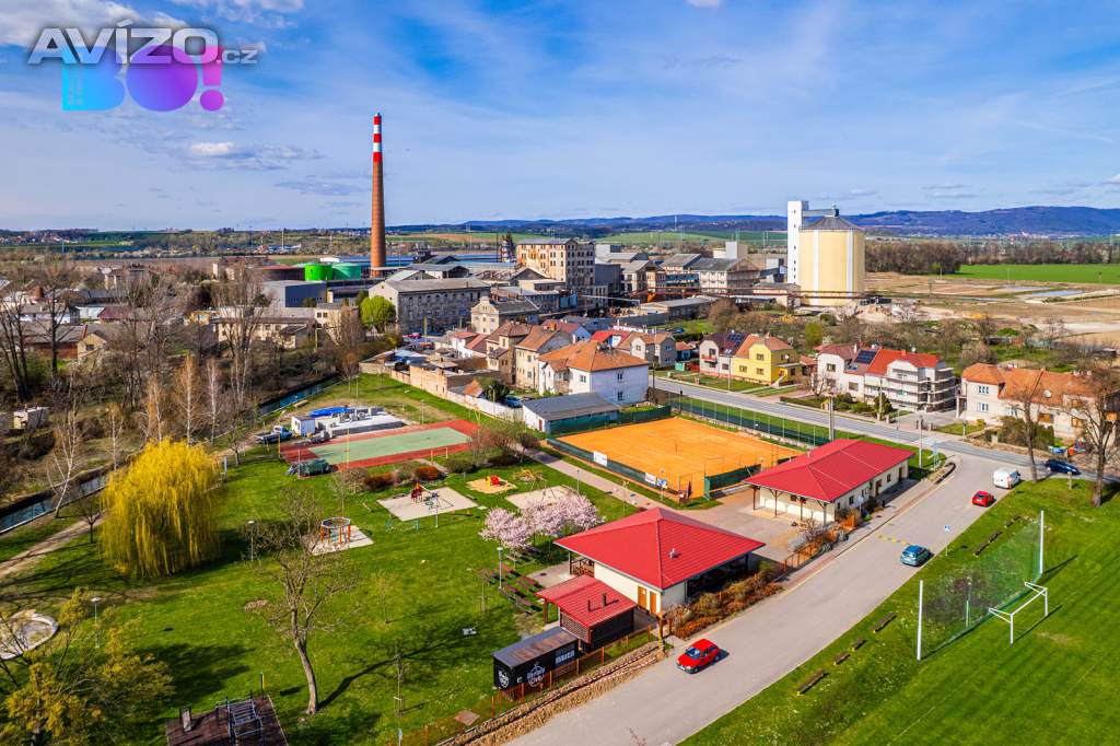 Foto inzerátu Prodej stolárny, 25 542 m², Prosenice
