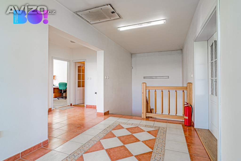 Foto inzerátu Prodej stolárny, 25 542 m², Prosenice