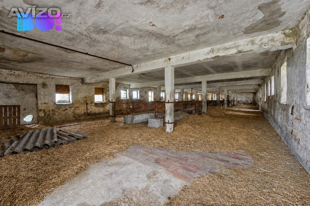 Foto inzerátu Prodej zemědělského areálu 32 709 m², Vícenice u Dolních Lažan, okres Třebíč