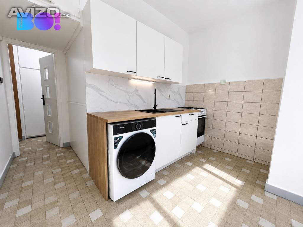 Prodej bytu v osobním vlastnictví 3+1, 66m², s balkonem na ul. Alžírská, Ostrava-Poruba