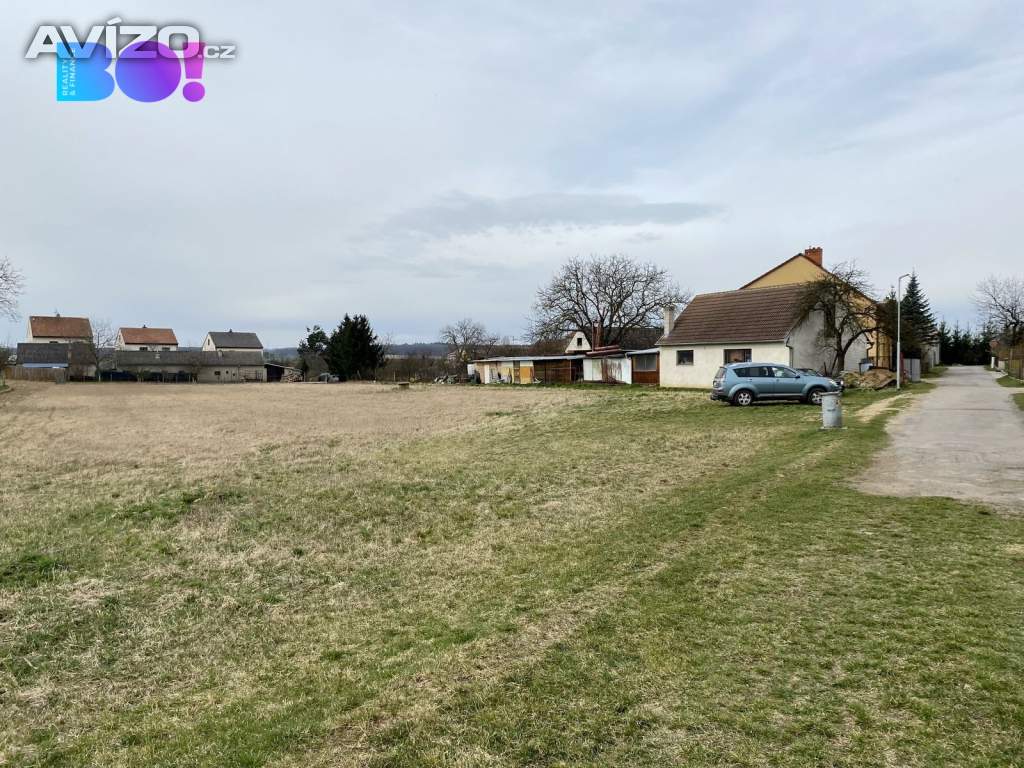 Foto inzerátu Prodej stavebního pozemku, 722 m², Láz, okres Třebíč
