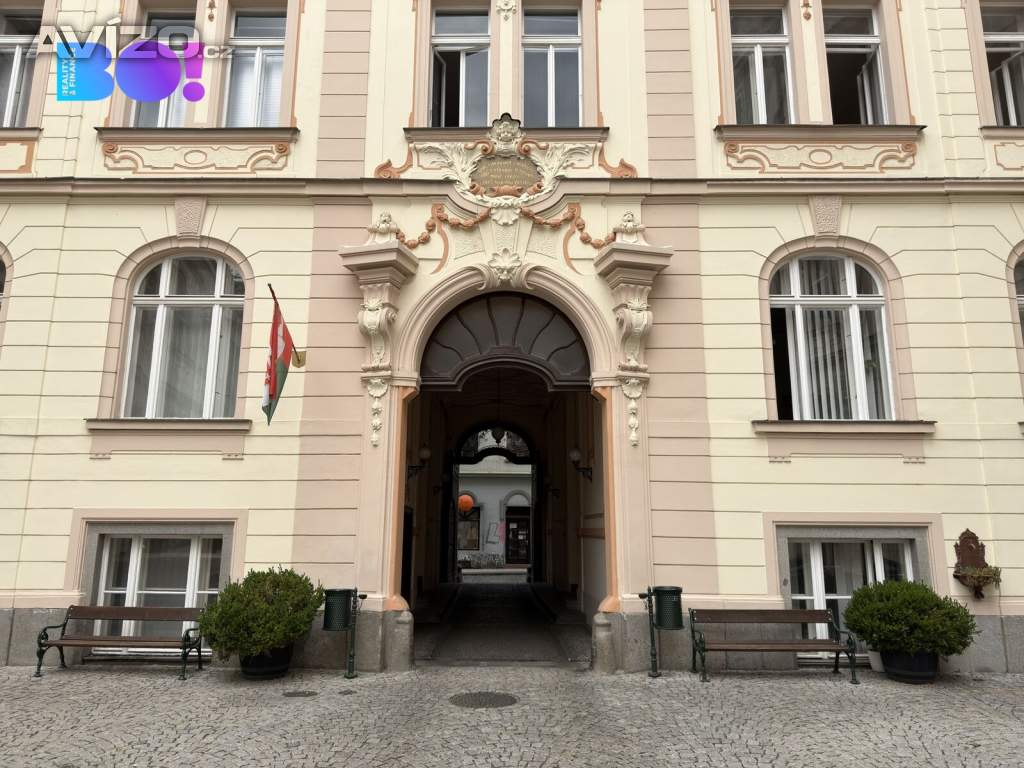 Pronájem komerčního prostoru 317 m², Ostrovní, Praha 1 – Nové Město