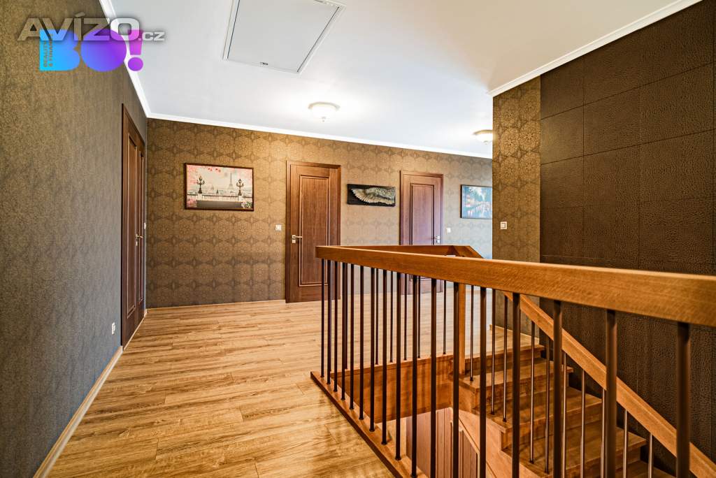 Foto inzerátu Prodej rodinného domu 6+kk, 543 m², pozemek 1009 m², Stará Huť u Dobříše
