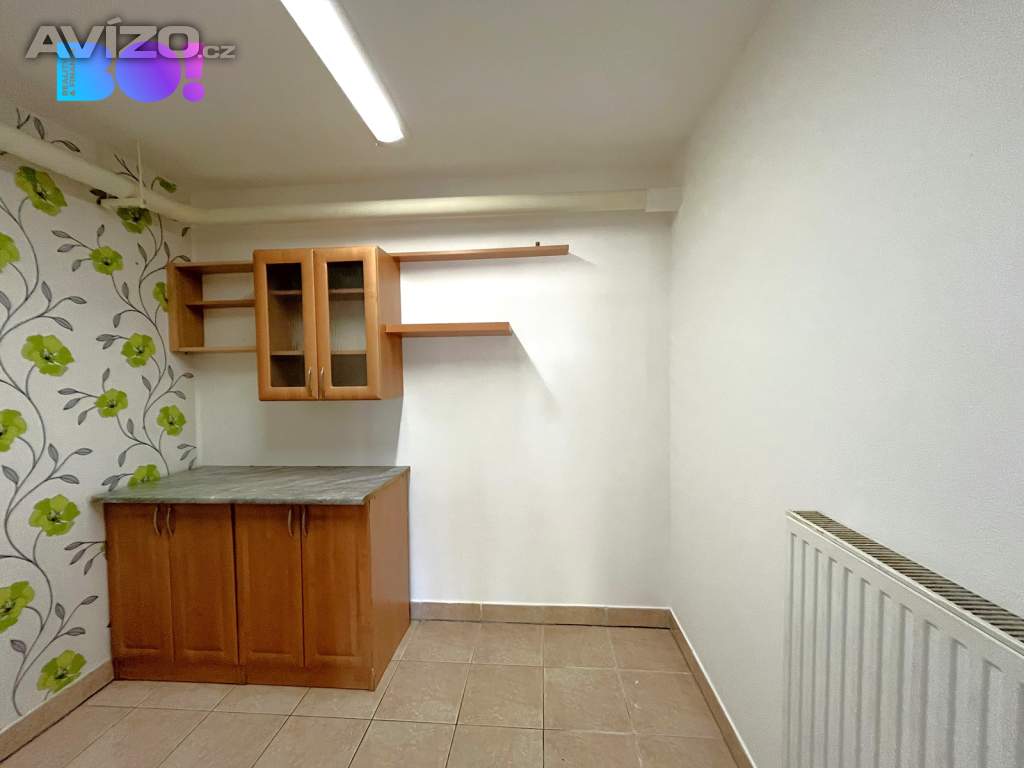 Foto inzerátu Prodej, komerční prostor 78 m², s parkovacím stáním, Třeboň
