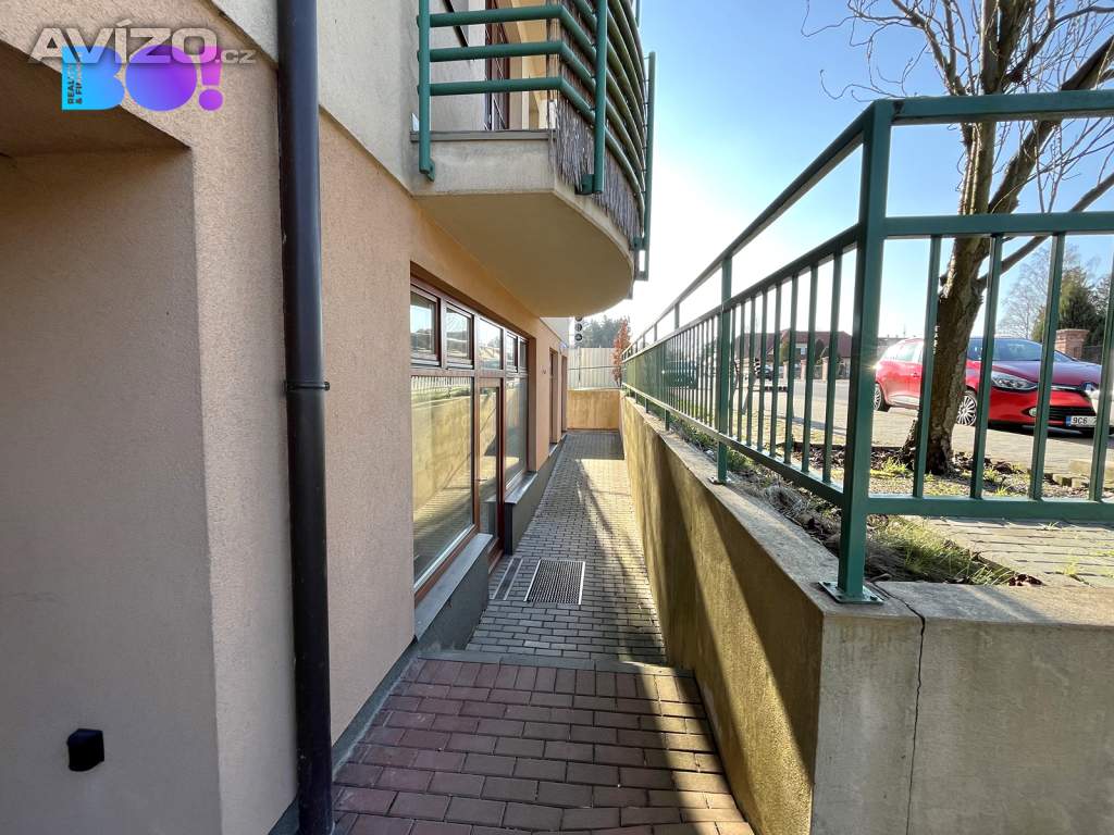 Foto inzerátu Prodej, komerční prostor 78 m², s parkovacím stáním, Třeboň