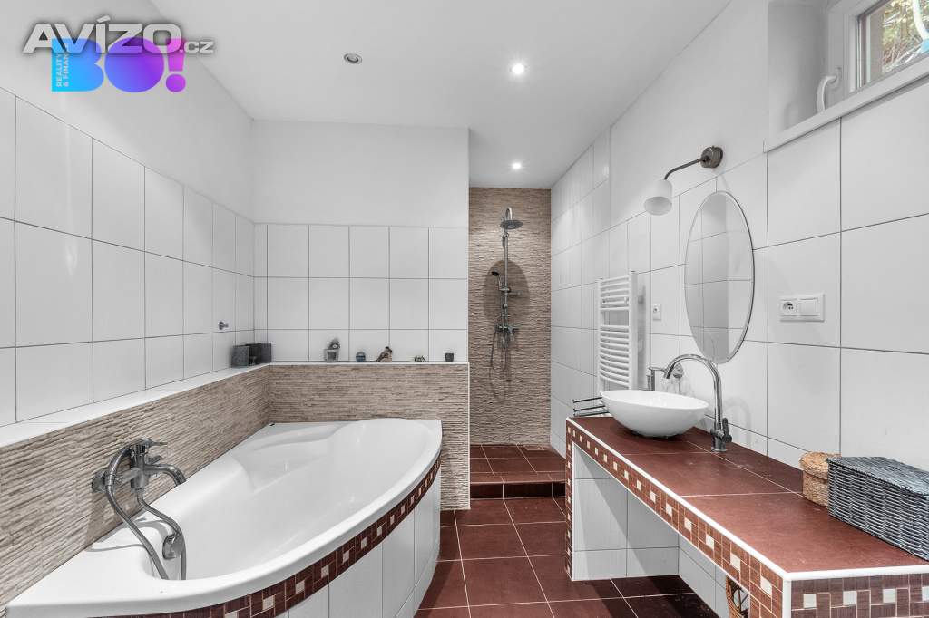 Foto inzerátu Prodej rodinného domu 4+1, 1 051 m², ul. Na Kopanici, Chrudim