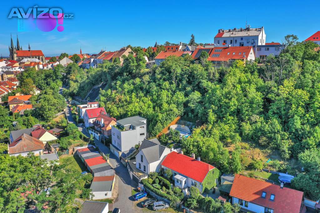 Foto inzerátu Prodej rodinného domu 4+1, 1 051 m², ul. Na Kopanici, Chrudim