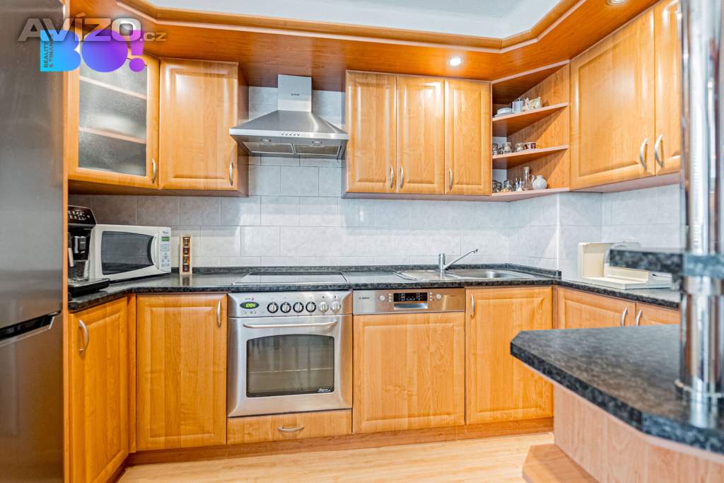 Foto inzerátu Prodej rodinného domu 6+1, pozemek 1 501 m², ul. Horní, Havířov