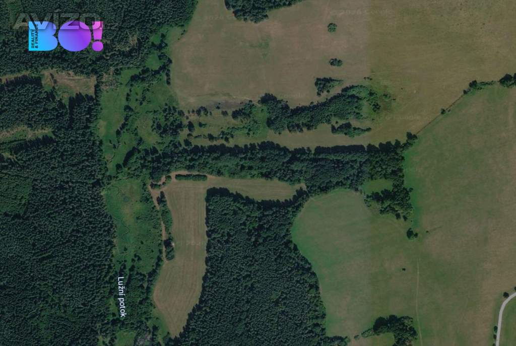 Foto inzerátu Prodej pozemku, 999 m², Lesná