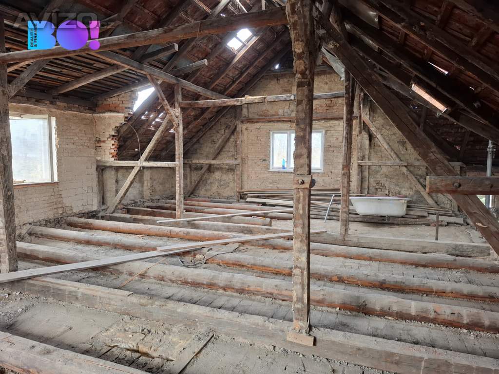 Foto inzerátu Prodej rodinného domu před rekonstrukcí 210 m², pozemek 440 m², Hladké Životice okr. Nový Jičín