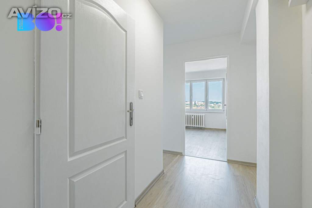 Foto inzerátu Prodej  bytu 2+kk po rekonstrukci, výhled na Beskydy | 44 m² | Vardasova, Havířov