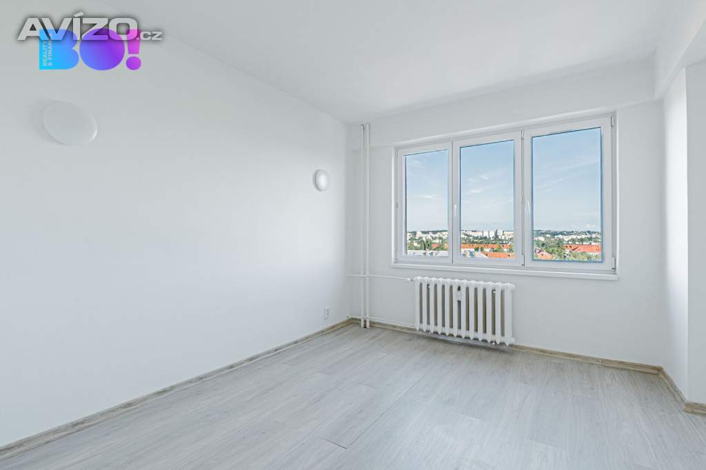 Foto inzerátu Prodej  bytu 2+kk po rekonstrukci, výhled na Beskydy | 44 m² | Vardasova, Havířov