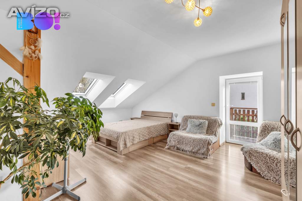 Foto inzerátu Prodej rodinného domu 239 m², pozemek 667 m², Slatina nad Úpou