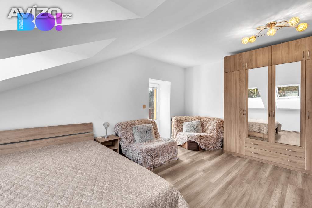Foto inzerátu Prodej rodinného domu 239 m², pozemek 667 m², Slatina nad Úpou