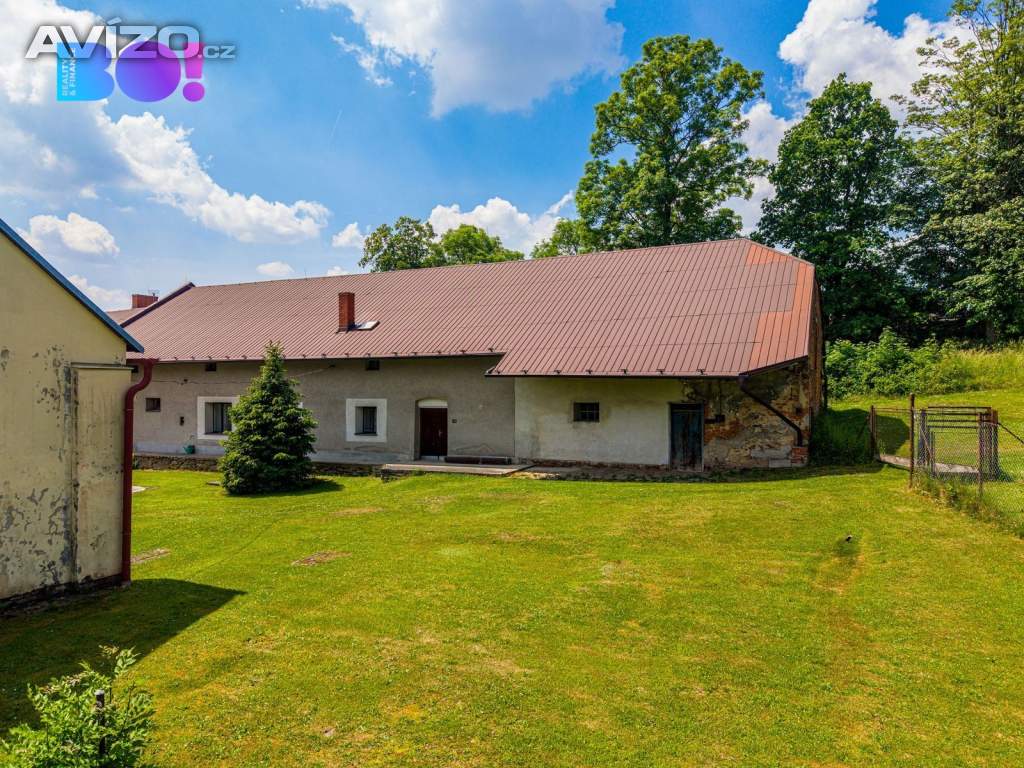 Foto inzerátu Prodej jedinečné vesnické usedlosti v obci Plesná – ul. Akátová, okres Ostrava