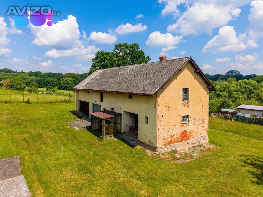 Foto inzerátu Prodej jedinečné vesnické usedlosti v obci Plesná – ul. Akátová, okres Ostrava