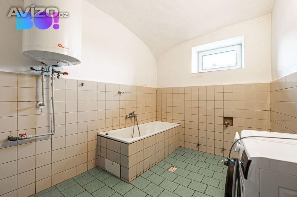 Foto inzerátu Prodej jedinečné vesnické usedlosti v obci Plesná – ul. Akátová, okres Ostrava
