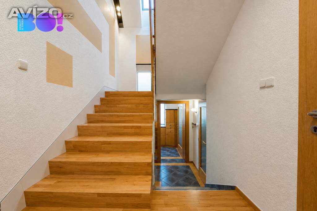 Foto inzerátu Prodej rodinného domu 5+kk, 192 m², pozemek 2 094 m² – Rychvald u Ostravy