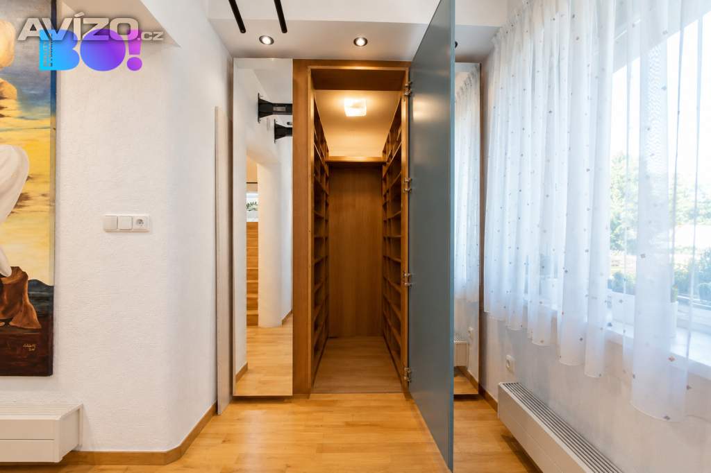 Foto inzerátu Prodej rodinného domu 5+kk, 192 m², pozemek 2 094 m² – Rychvald u Ostravy