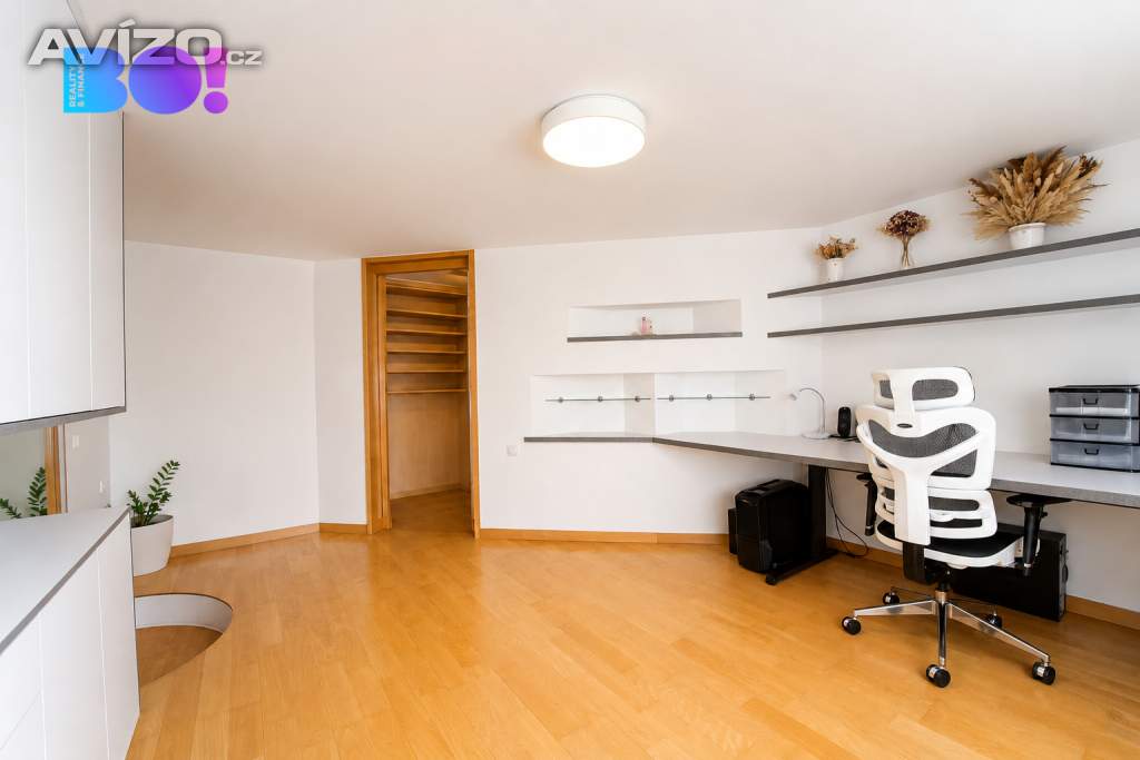 Foto inzerátu Prodej rodinného domu 5+kk, 192 m², pozemek 2 094 m² – Rychvald u Ostravy