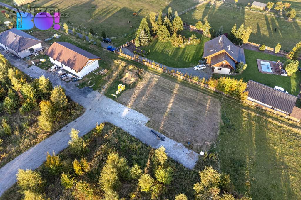 Foto inzerátu Prodej pozemku určeného k výstavbě, 958 m², Krupá u Kostelce nad Černými lesy