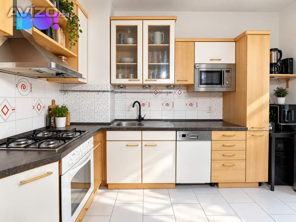 Foto inzerátu Prodej bytu 3+1, 72m² se zasklenou lodžíí na ul. Vdovská Ostrava Muglinov