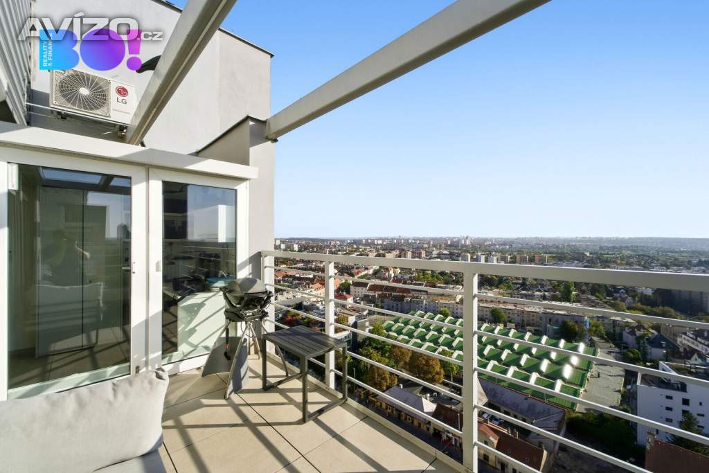 Foto inzerátu Prodej střešního bytu s terasou, 2+kk, 65m², Vinohradská ul., Strašnice