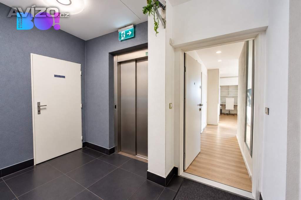 Foto inzerátu Prodej střešního bytu s terasou, 2+kk, 65m², Vinohradská ul., Strašnice