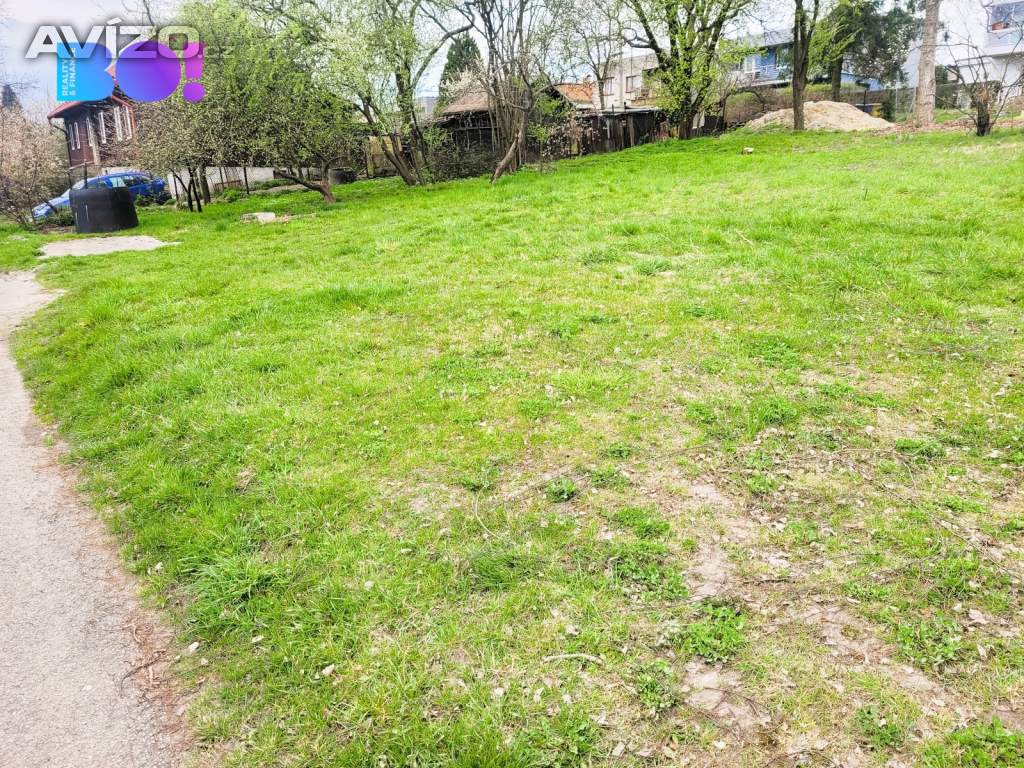 Prodej stavebního pozemku 989 m2, Petřvald u Karviné