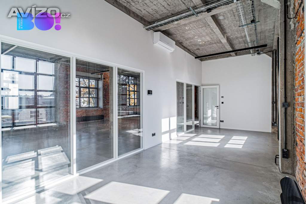 Foto inzerátu Pronájem kancelářského prostoru 64,2 m², Tovární, Český Těšín