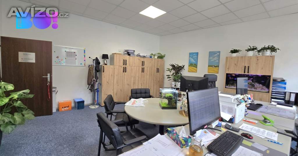 Foto inzerátu Pronájem kanceláře, 32 m² včetně parkovacího místa – Třinec, ul. Poštovní