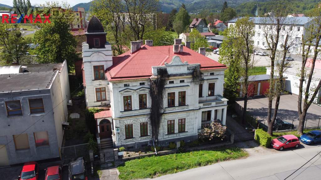 Prodej unikátní vily , 2x4+1, 350 m², Frenštát pod Radhoštěm, okres Nový Jičín
