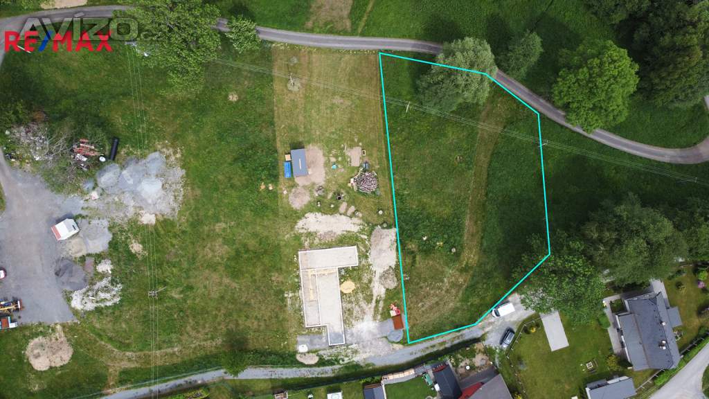 Prodej stavebního pozemku 2 062 m²