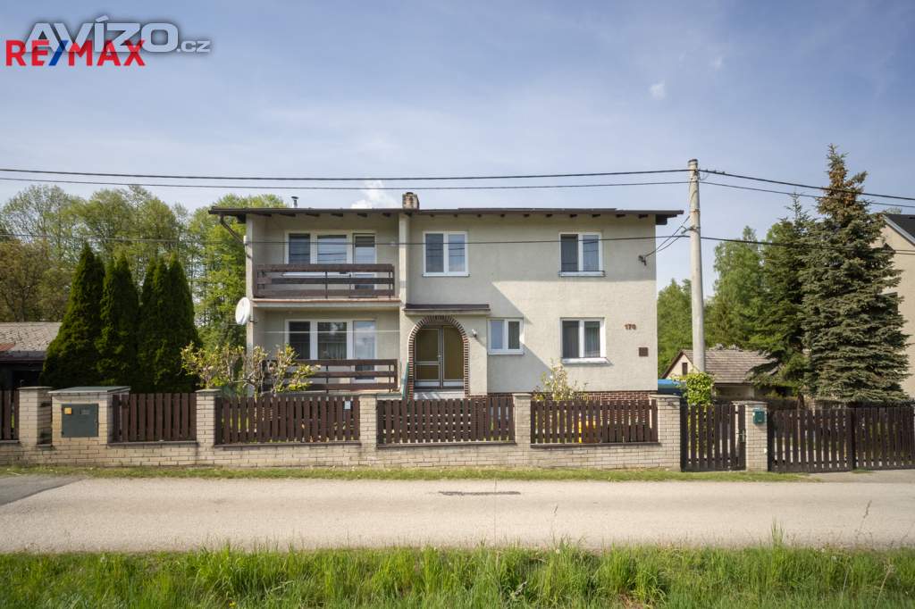 Prodej dvougeneračního domu, 291 m² s pozemkem 1 086 m², ul. Životická, Těrlicko