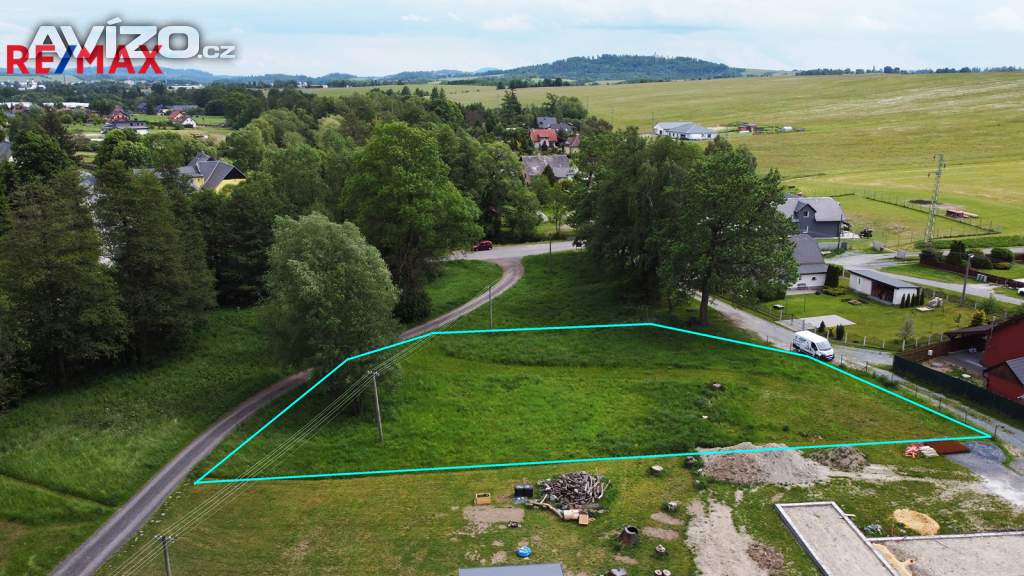 Foto inzerátu Prodej stavebního pozemku 1915 m², Staré Město