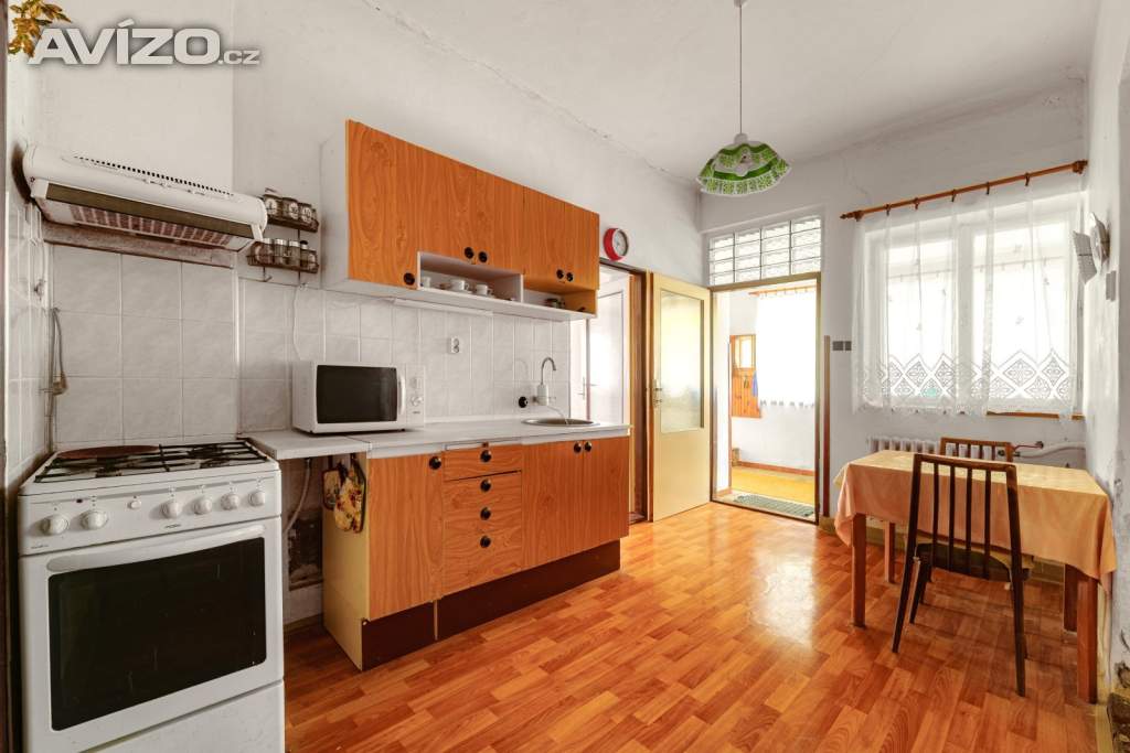 Prodej RD, 3+1 120  m2 s pozemkem 402 m2 v Novém Bydžově