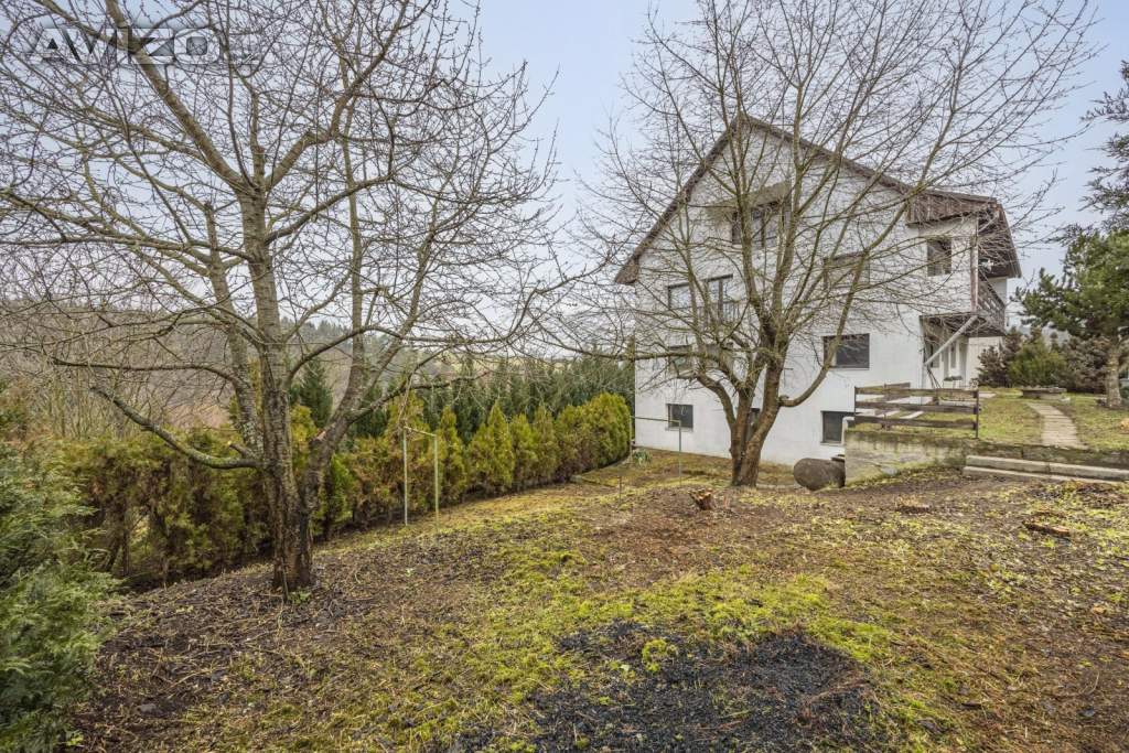 Foto inzerátu Prodej RD 5+2 220 m2 se zahradou 500 m2 v krásné lokalitě Nového Knína