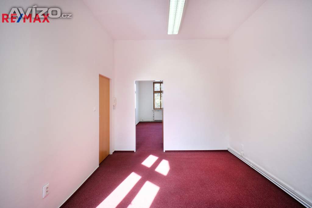 Foto inzerátu Pronájem, 4 kanceláře celkem 90m2  - centrum Ostravy, ul. Stodolní