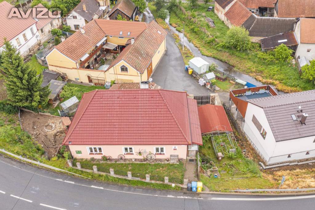 Foto inzerátu Prodej RD, 7+1, užitná plocha 300 m2, obec Rynárec, okr. Pelhřimov