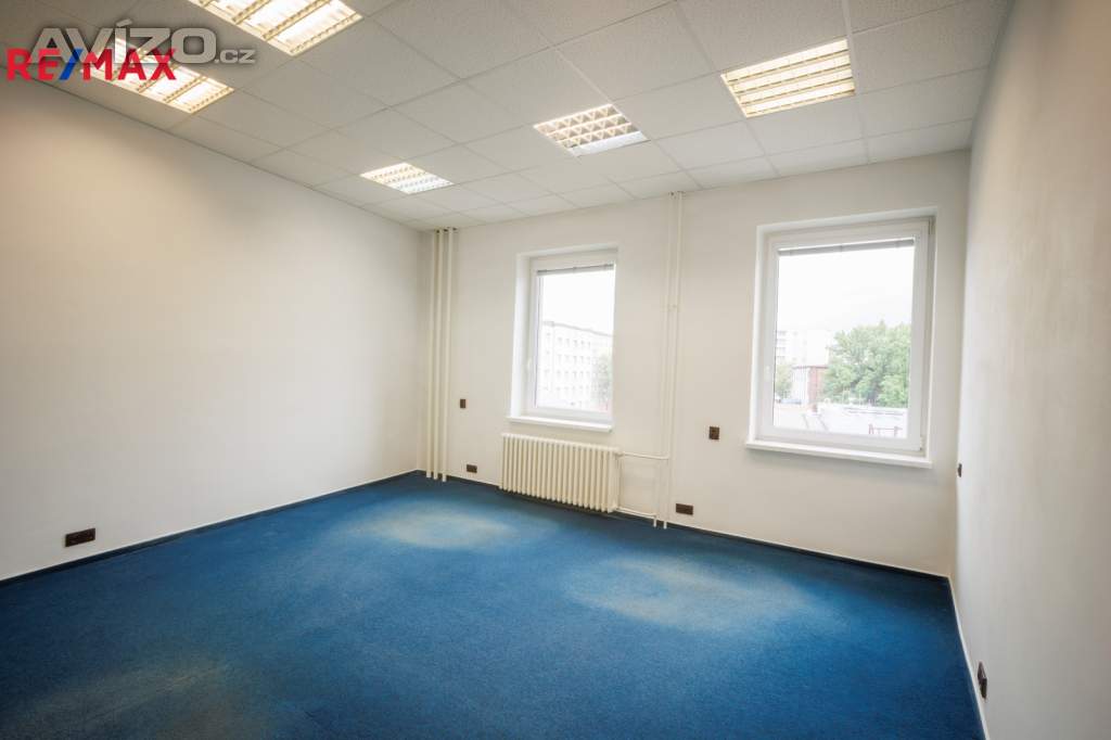 Pronájem kanceláře, 22 m², ul. Nádražní, Ostrava