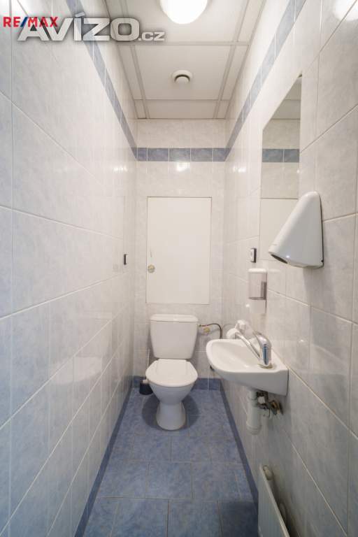 Foto inzerátu Pronájem kanceláře, 22 m², ul. Nádražní, Ostrava