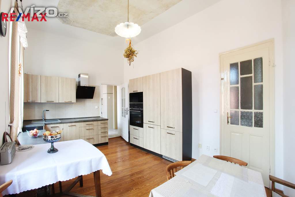 Foto inzerátu Prodej unikátní vily , 2x4+1, 350 m², Frenštát pod Radhoštěm, okres Nový Jičín