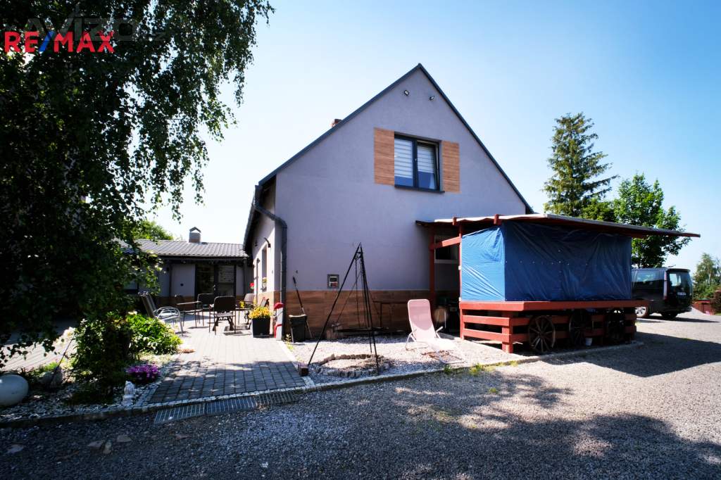 Foto inzerátu Areál pro agroturistiku, terapie, chov, hospodaření, pastevectví v Beskydech