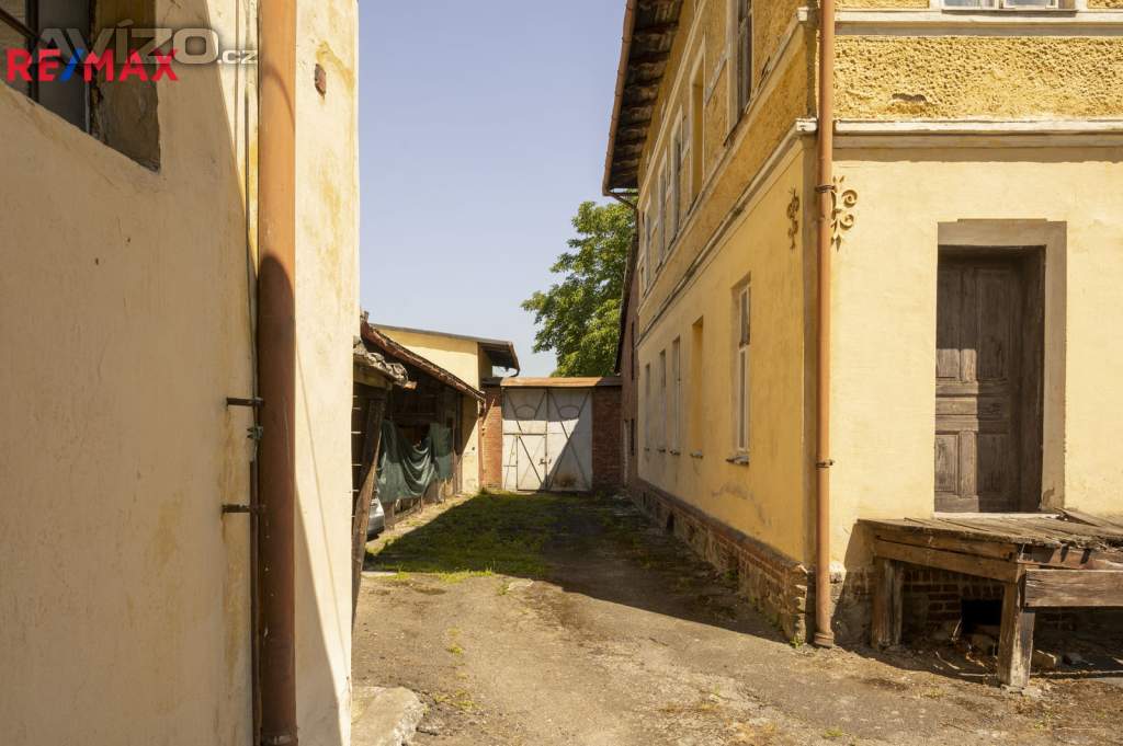 Foto inzerátu Prodej domu s bytovými jednotkami, Háj ve Slezsku