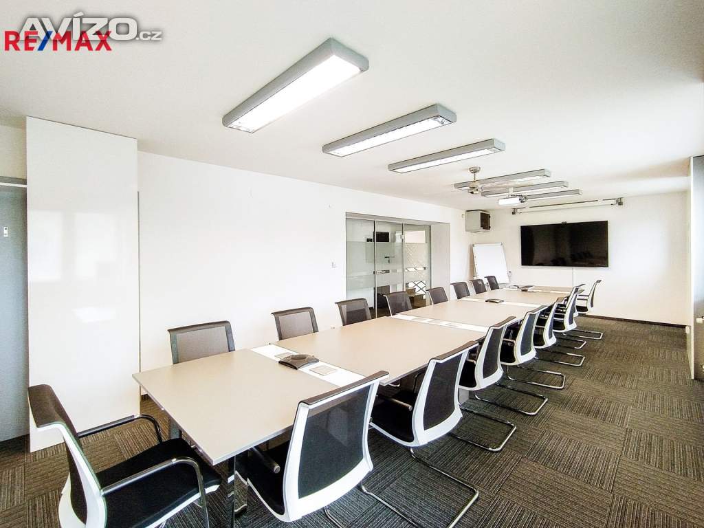 Foto inzerátu Pronájem administrativní budovy pro výrobu a skladování