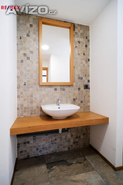 Foto inzerátu Pronájem Kanceláře 77 m2, Švabinského, Moravská Ostrava