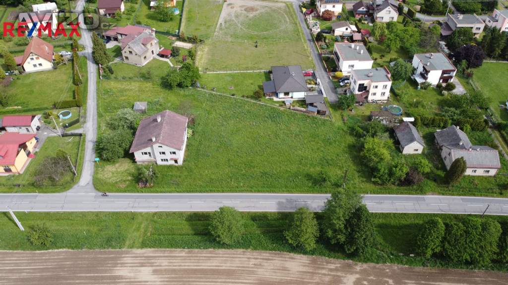 Foto inzerátu Prodej stavebního pozemku 2 456 m²